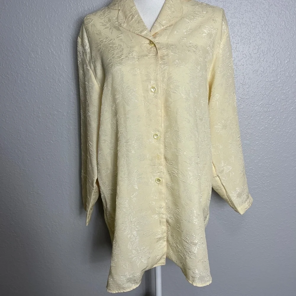 Victoria Secret Sleep Shirt Button‎ Down
